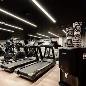 wilde-aparthotels-by-staycity-london-aldgate-tower-bridge.brighton-hotels-england.com/